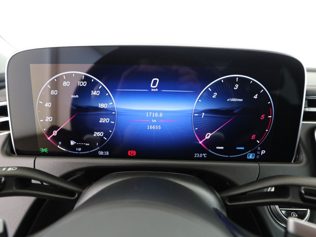 Mercedes-Benz E-Klasse – Bild 10