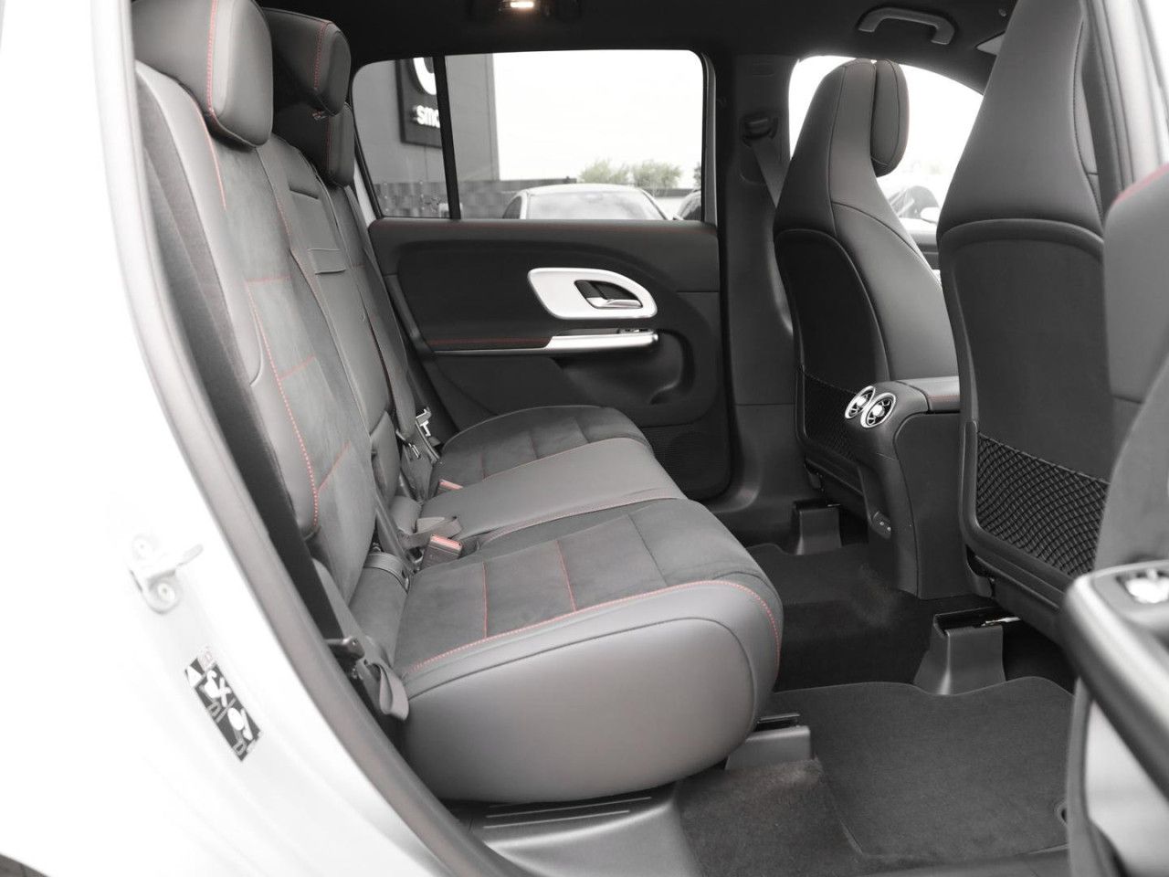Mercedes-Benz GLB – Bild 6