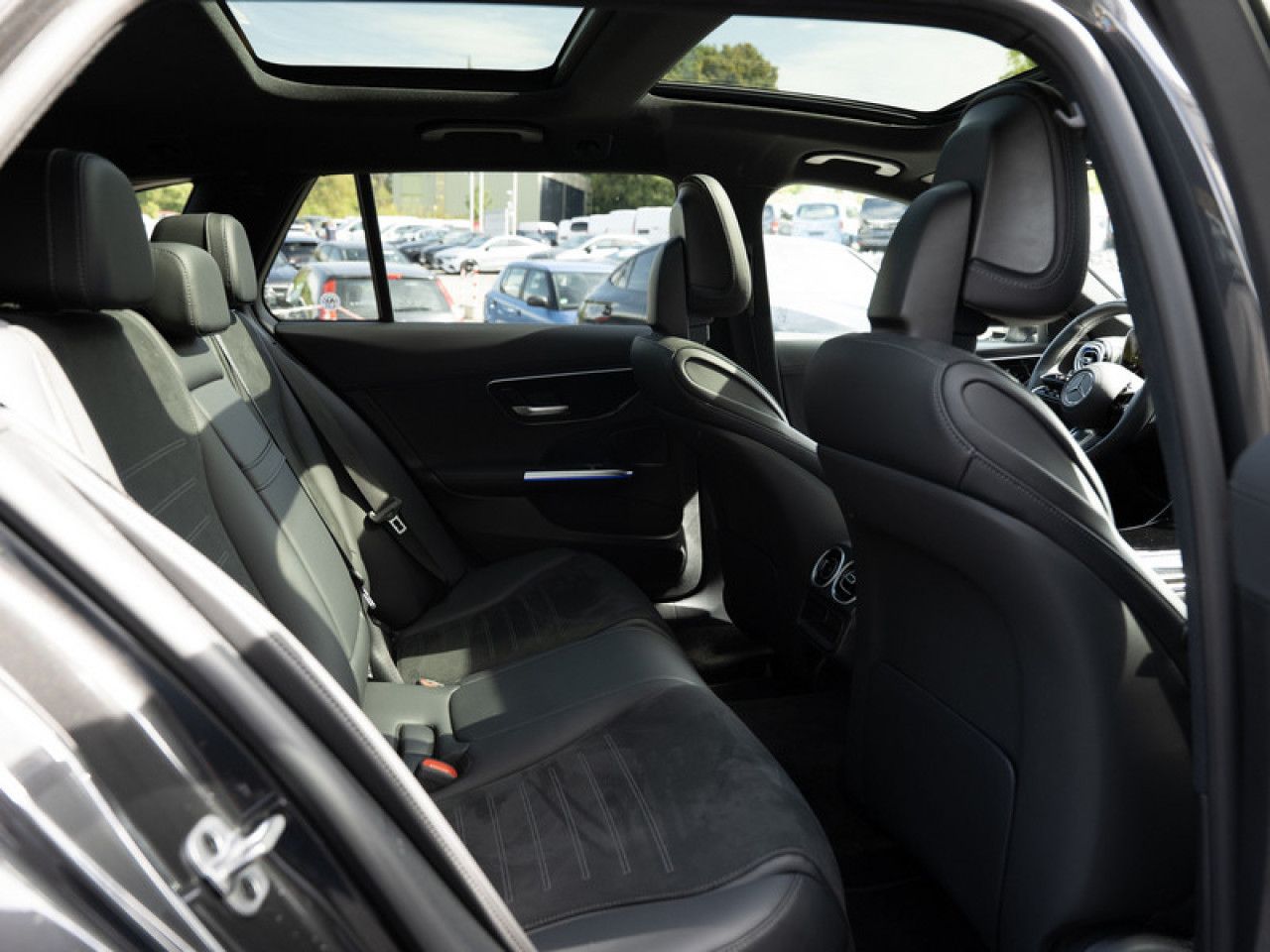 Mercedes-Benz C-Klasse – Bild 4