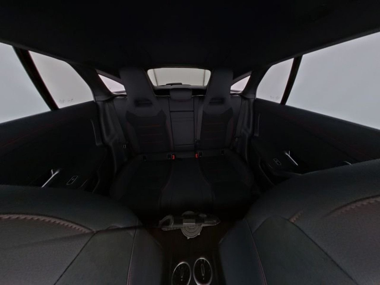 Mercedes-Benz CLA – Bild 8