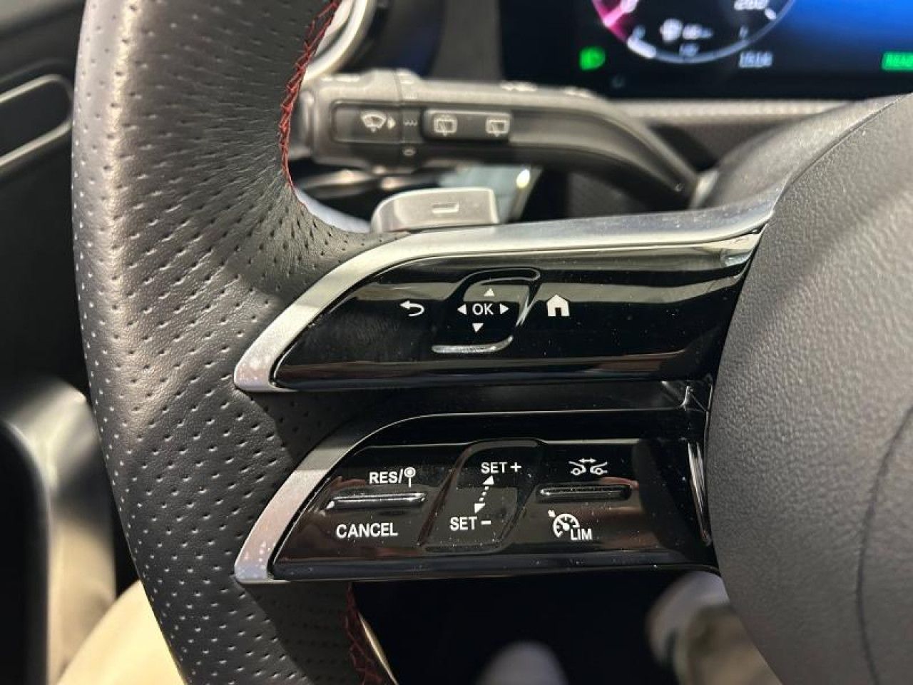 Photo du v&eacute;hicule 10 / 18