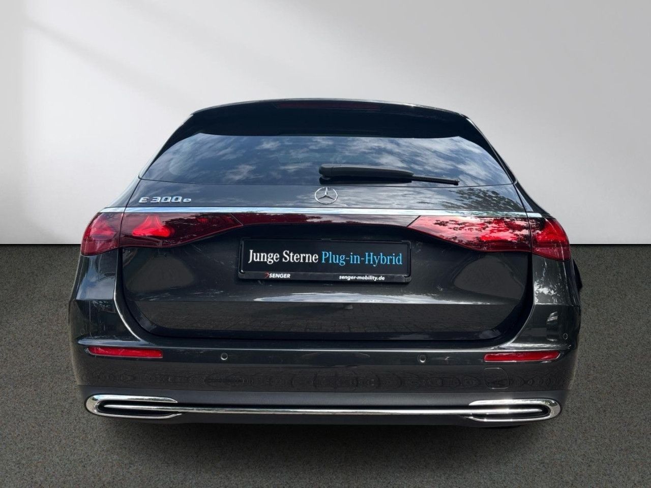 Mercedes-Benz E-Klasse – Bild 12