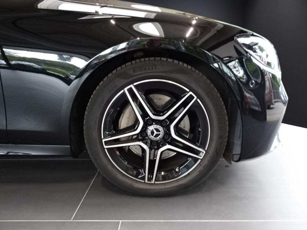 Mercedes-Benz E-Klasse – Bild 5