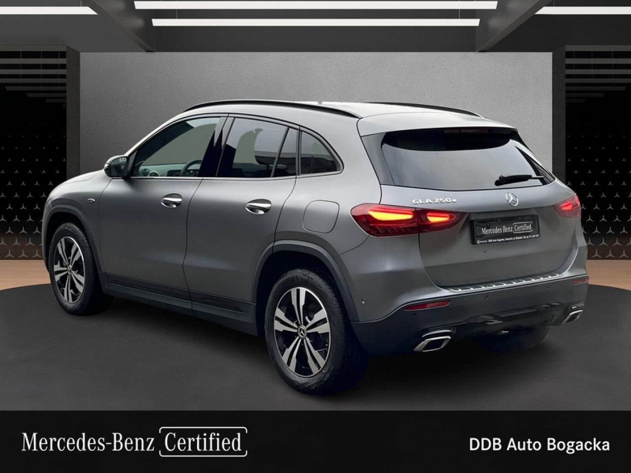 Zdjęcie pojazdu 9 / 18