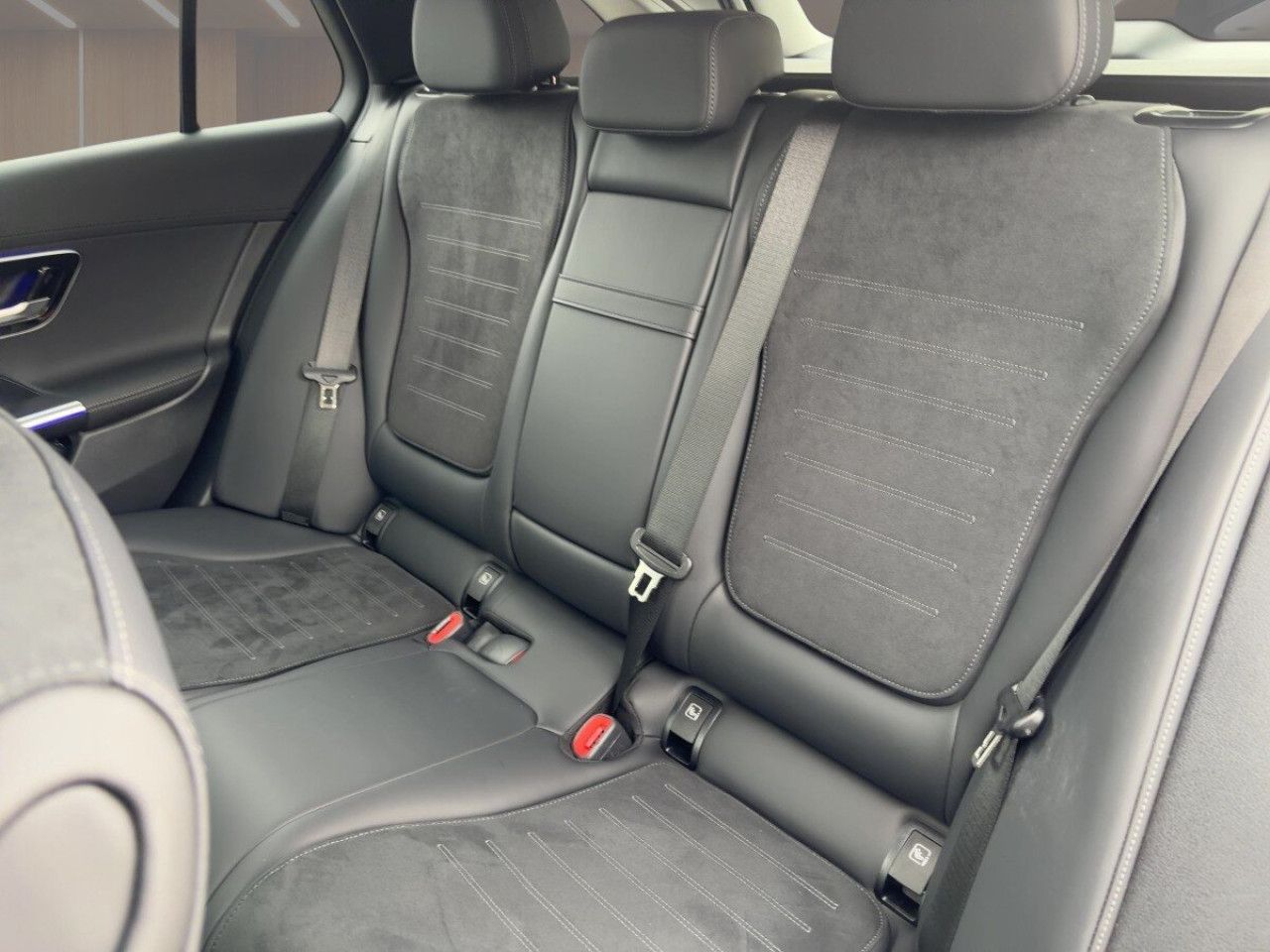 Mercedes-Benz C-Klasse – Bild 15
