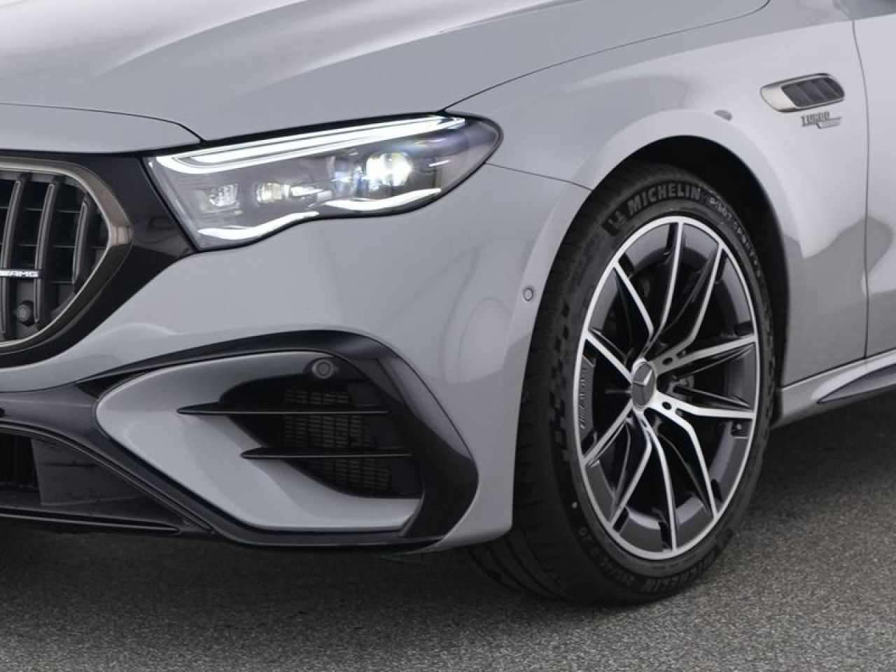 Mercedes-Benz E-Klasse – Bild 2