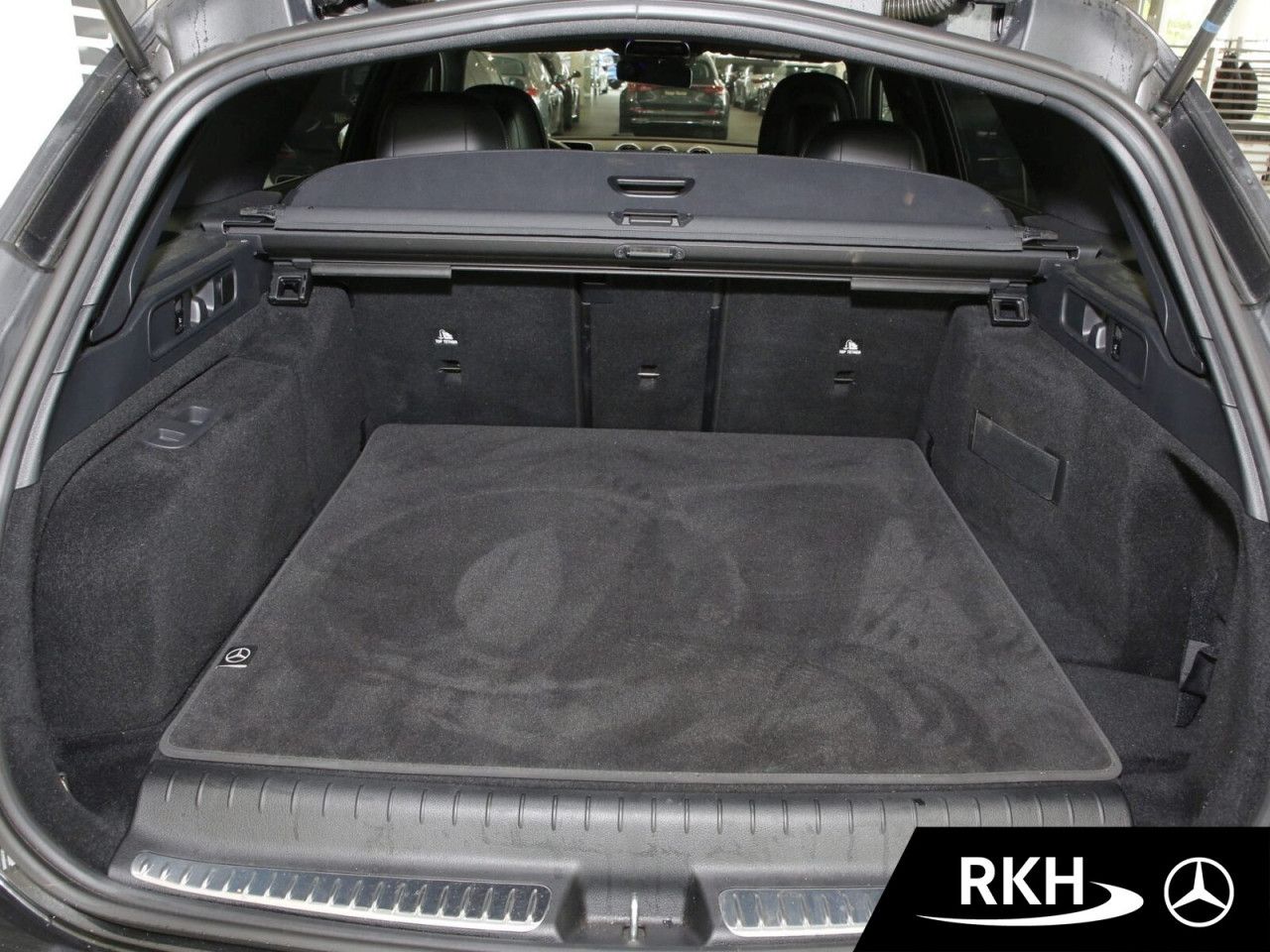Mercedes-Benz C-Klasse – Bild 14