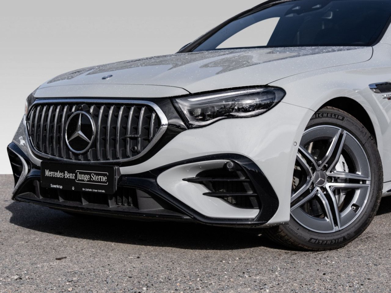 Mercedes-Benz E-Klasse – Bild 3