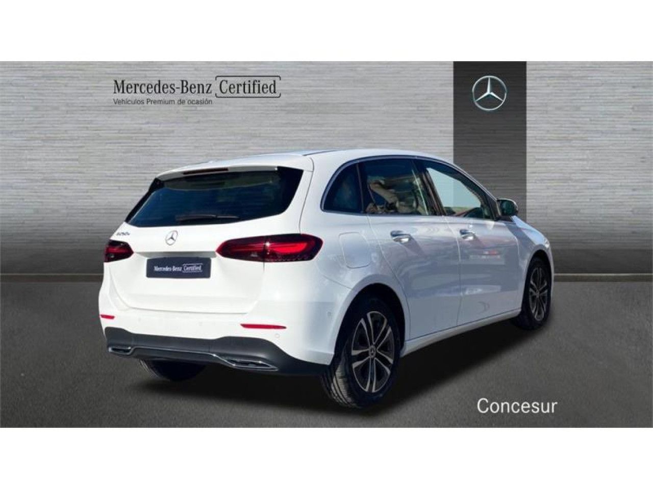 Foto 2 / 20