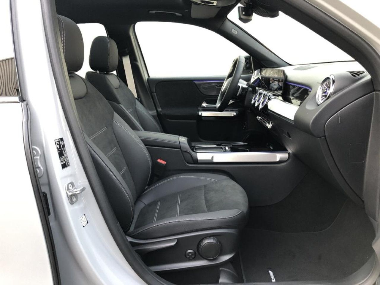 Mercedes-Benz GLB – Bild 3
