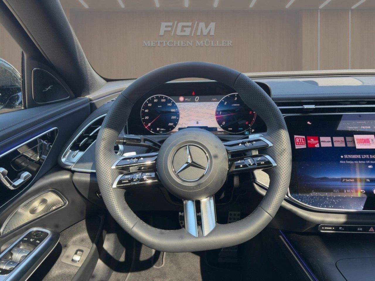 Mercedes-Benz E-Klasse – Bild 9