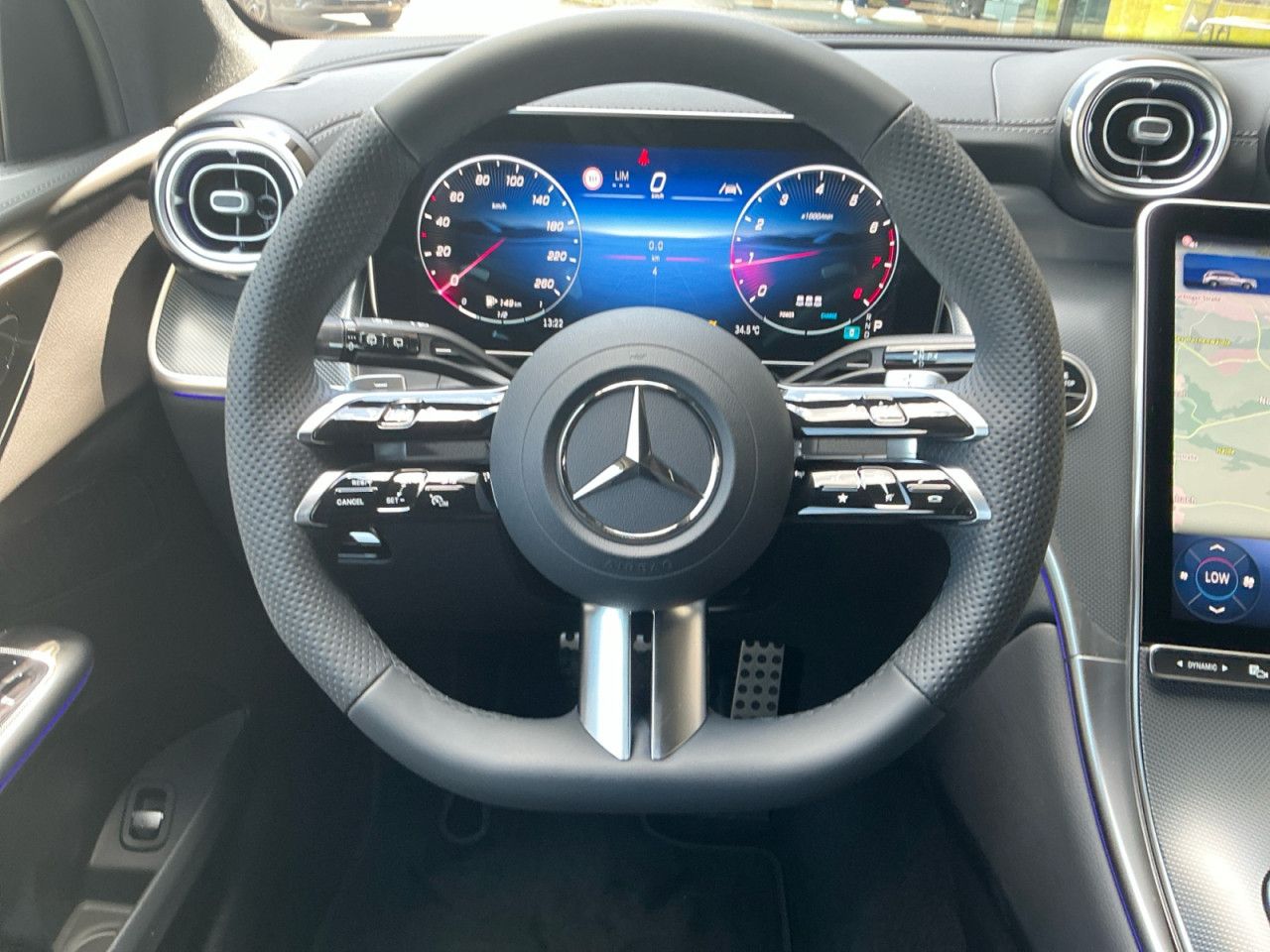 Mercedes-Benz GLC – Bild 11