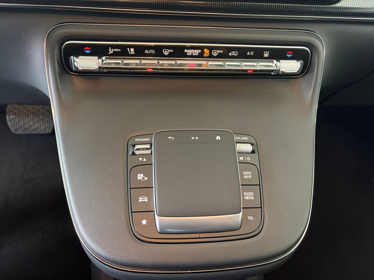 Mercedes-Benz EQV – Bild 13