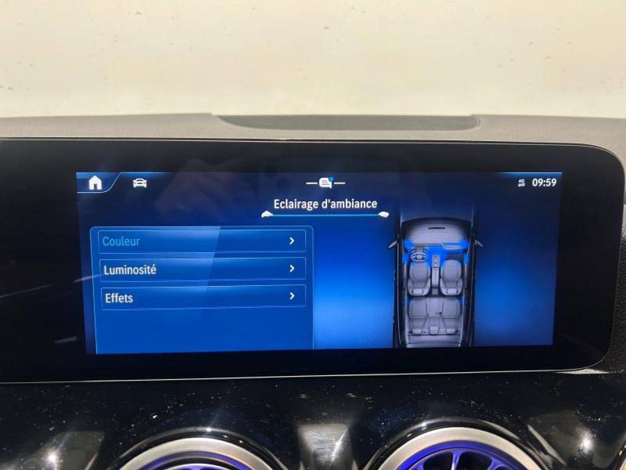 Photo du v&eacute;hicule 10 / 18