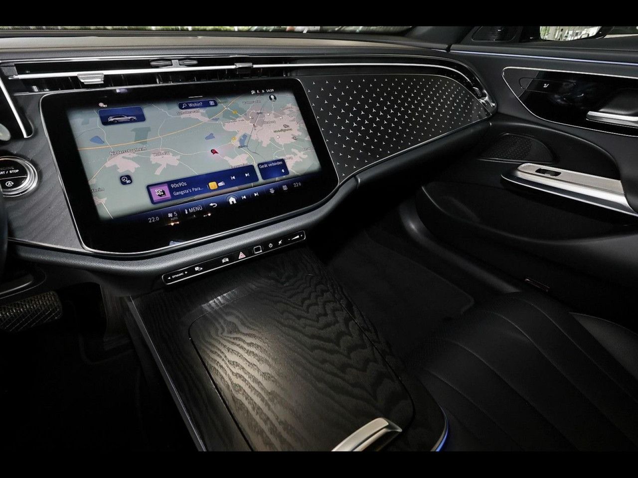 Mercedes-Benz E-Klasse – Bild 9