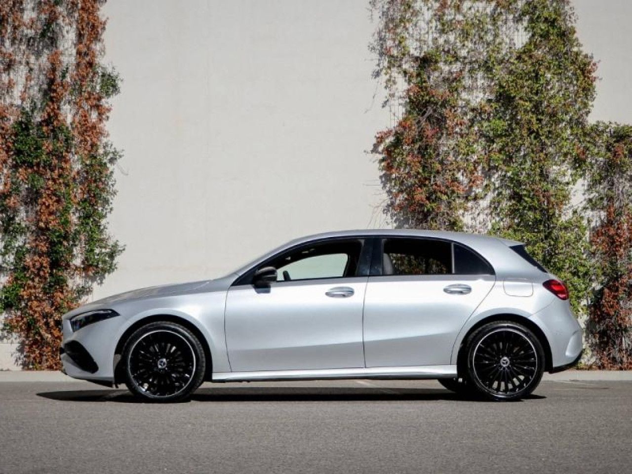 Photo du v&eacute;hicule 8 / 18