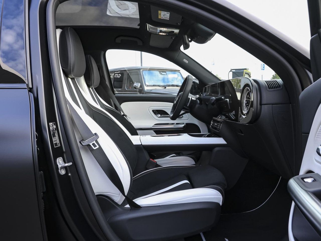 Mercedes-Benz GLB – Bild 5