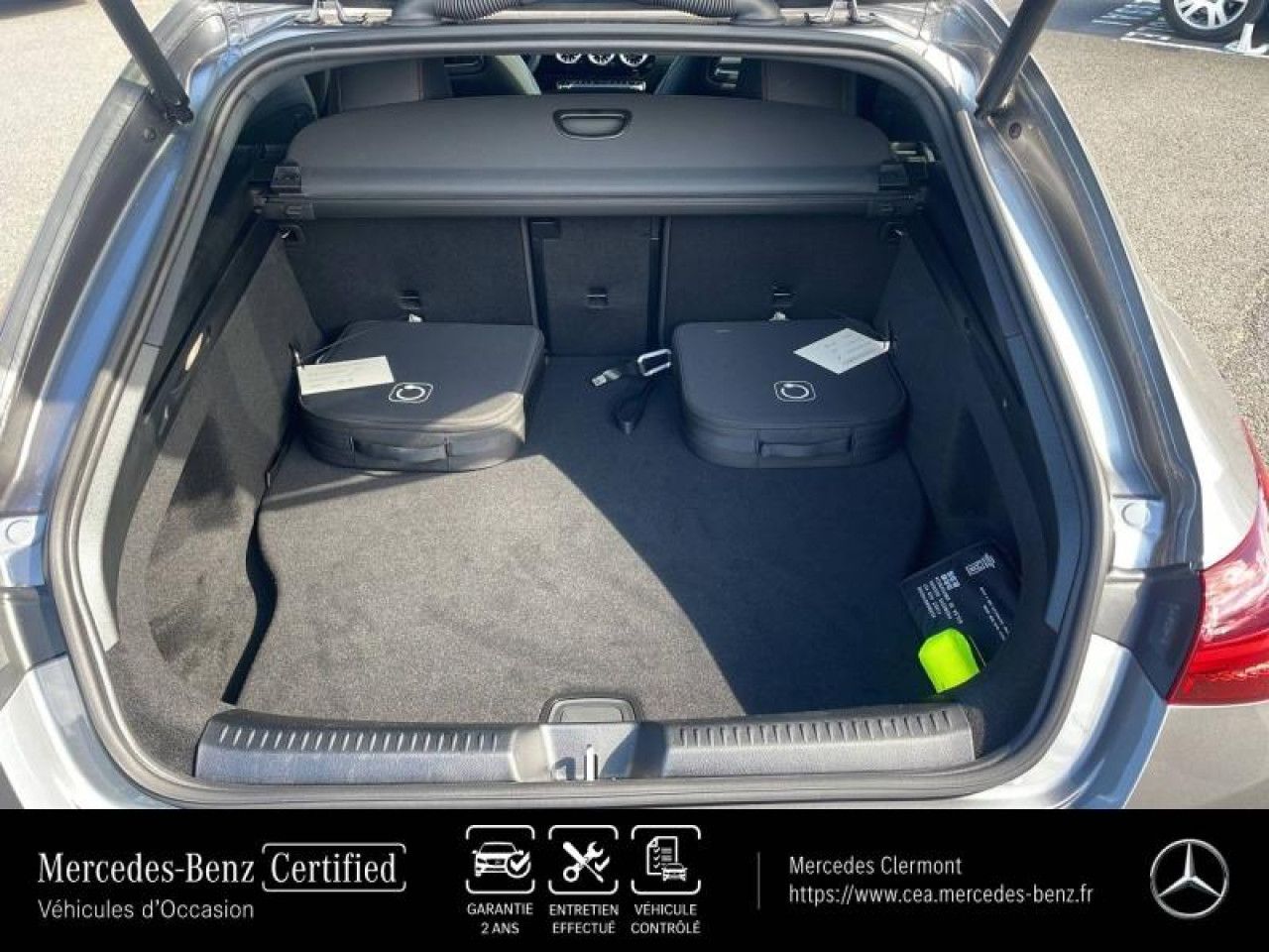 Photo du v&eacute;hicule 10 / 18