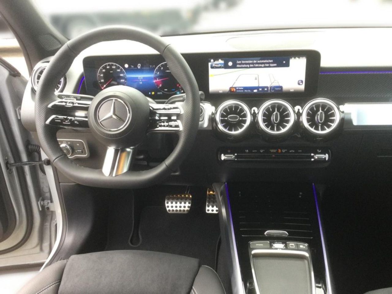 Mercedes-Benz GLB – Bild 12