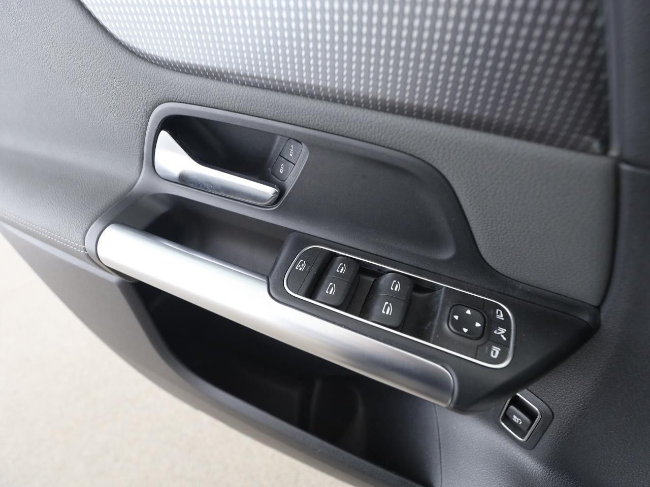 Fahrzeugbild 13 / 20