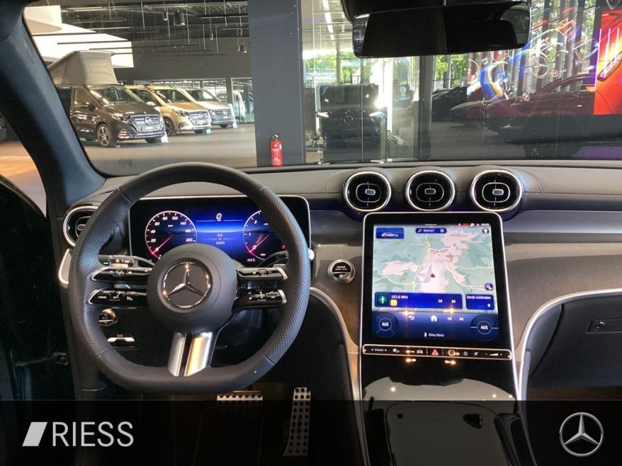 Mercedes-Benz GLC – Bild 15