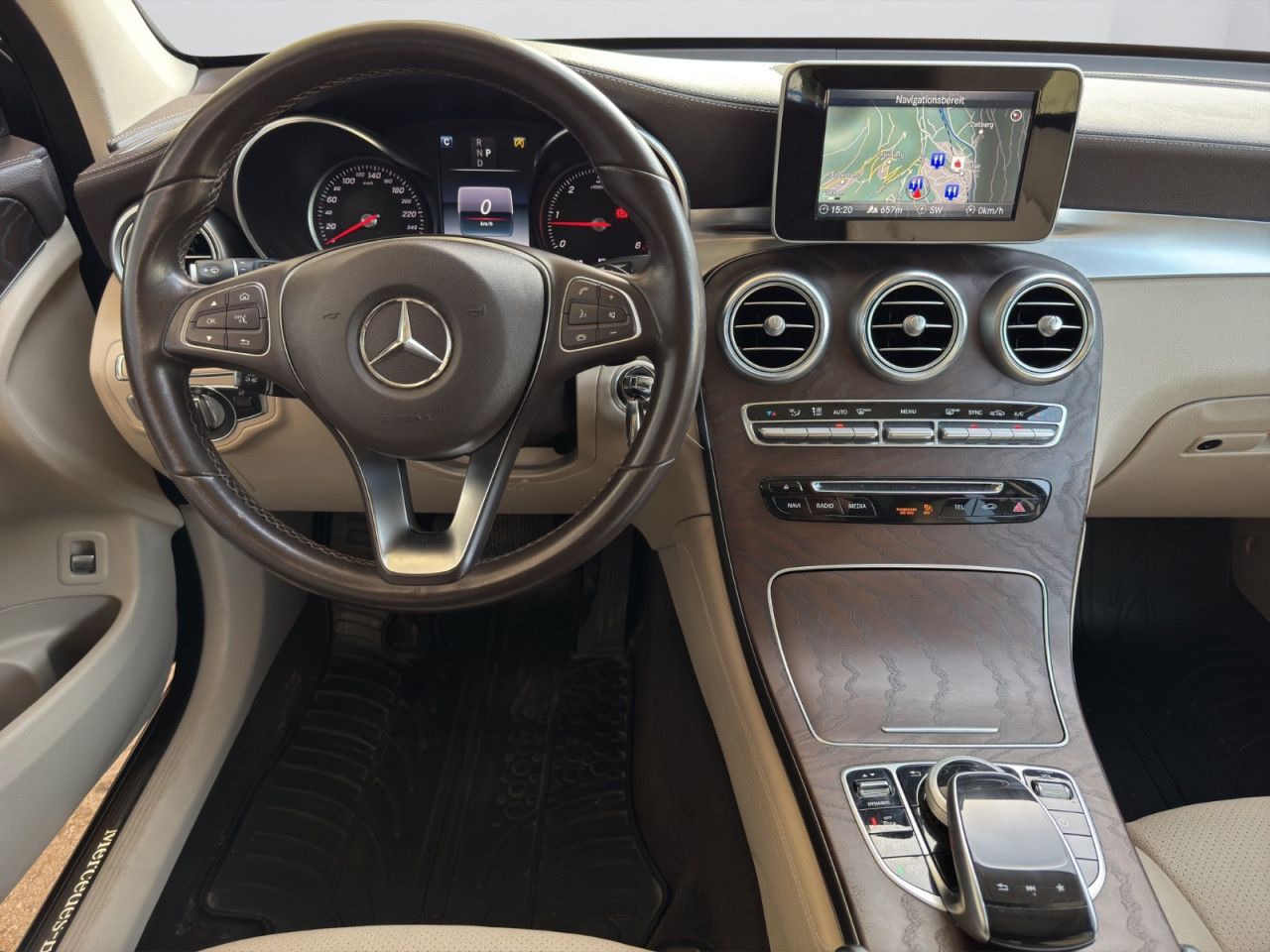 Fahrzeugbild 12 / 24