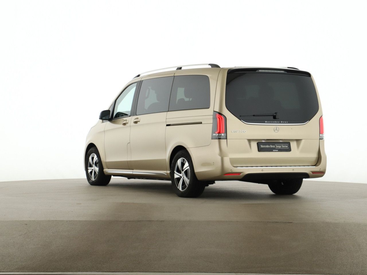 Mercedes-Benz EQV – Bild 4