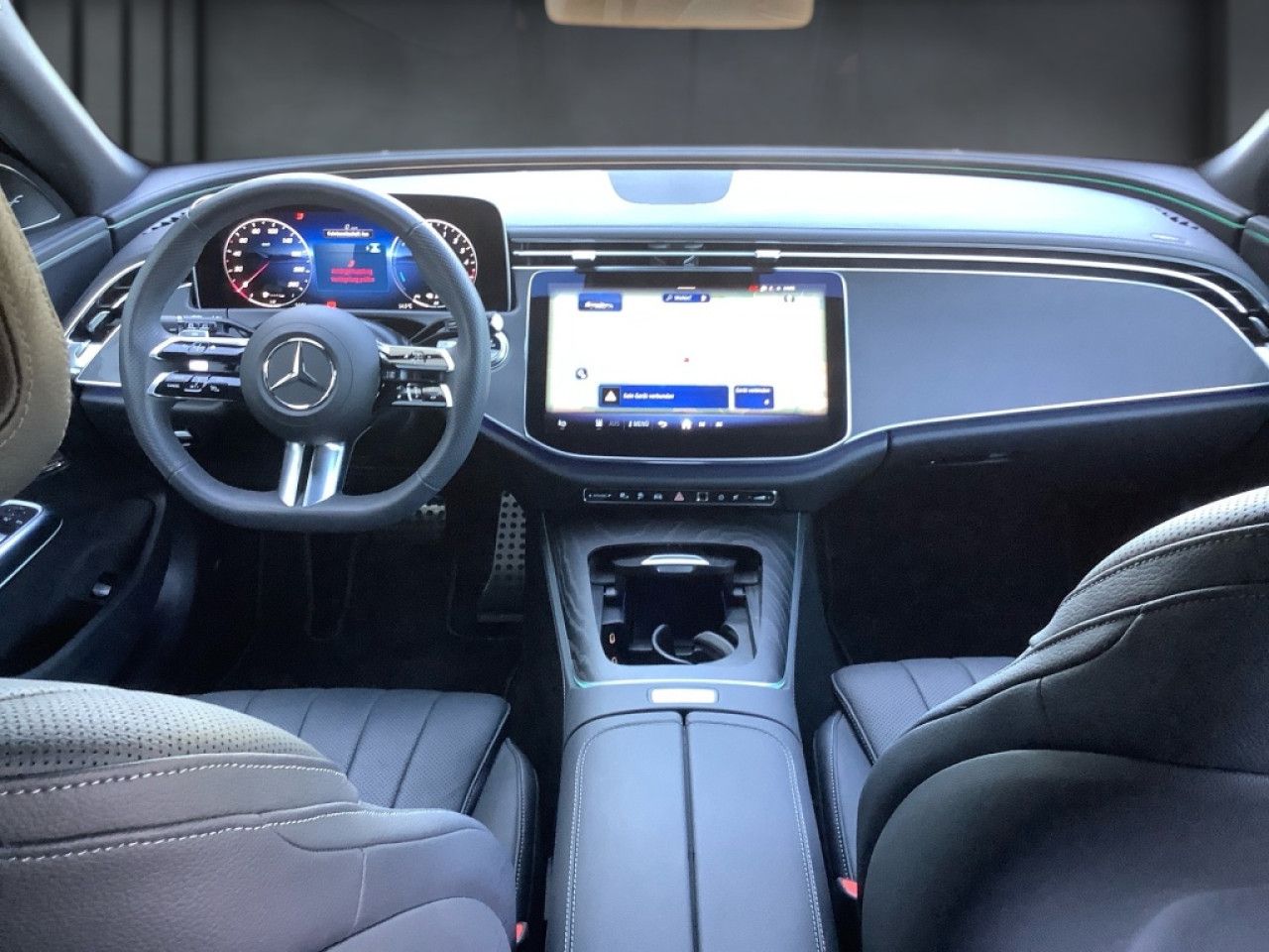 Mercedes-Benz E-Klasse – Bild 14