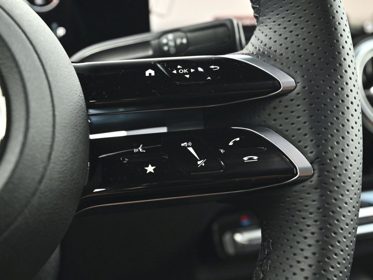 Mercedes-Benz GLB – Bild 16