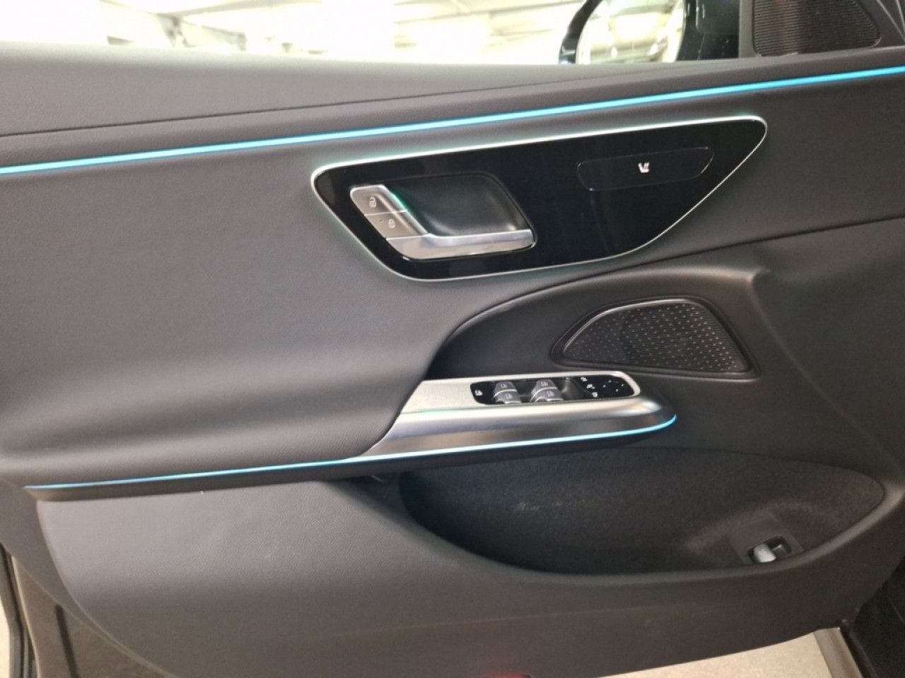 Mercedes-Benz E-Klasse – Bild 11