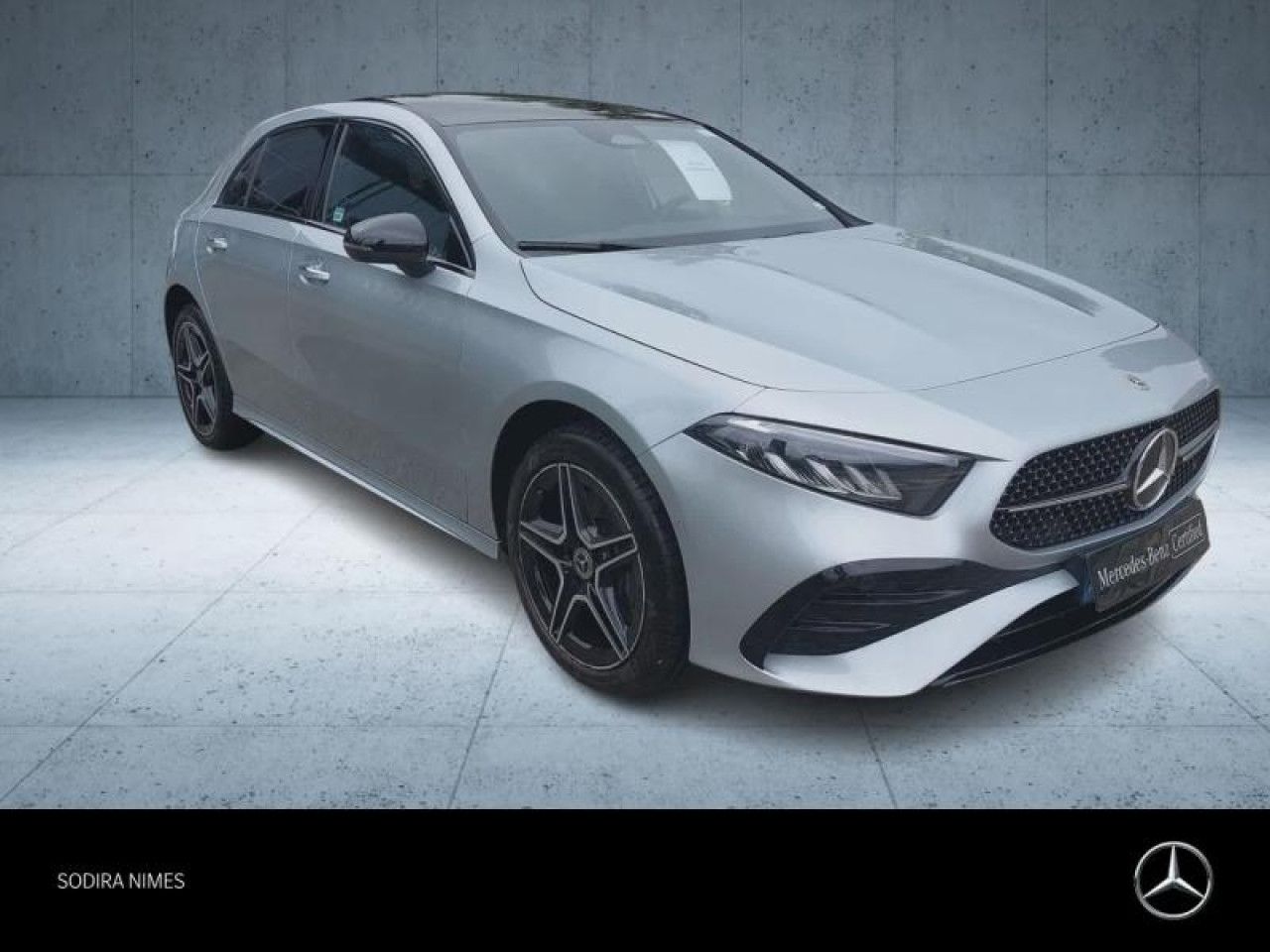 Photo du v&eacute;hicule 2 / 18