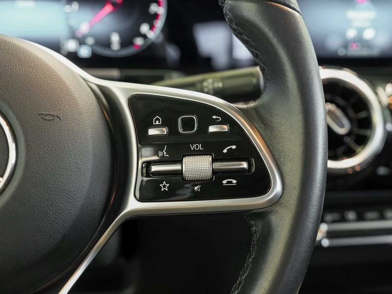 Fahrzeugbild 18 / 20