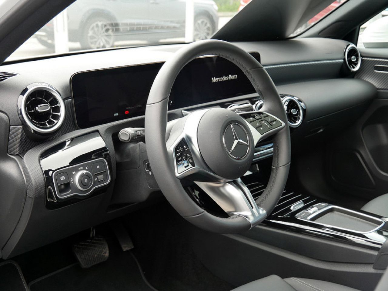 Mercedes-Benz A-Klasse – Bild 11