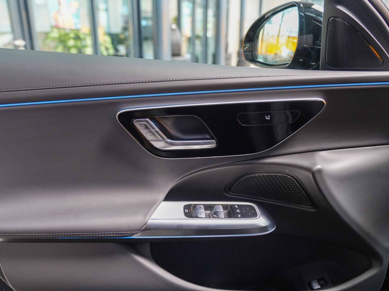 Mercedes-Benz E-Klasse – Bild 15