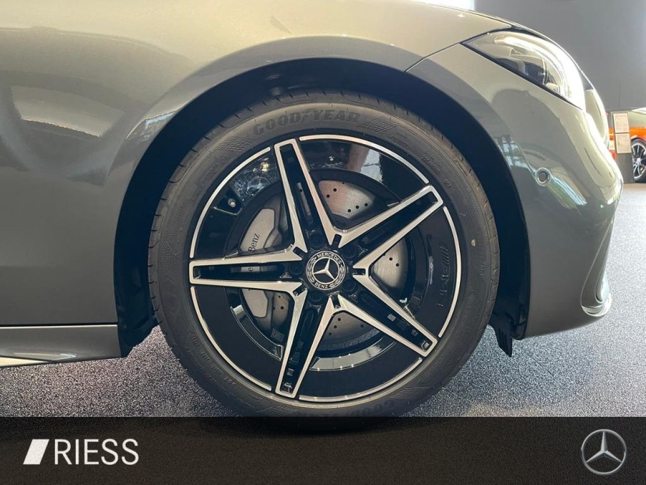 Mercedes-Benz C-Klasse – Bild 9