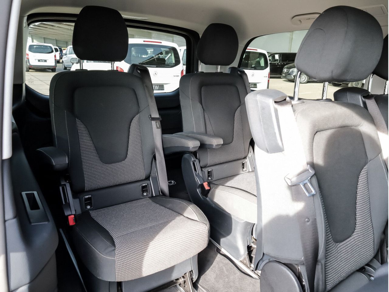 Mercedes-Benz EQV – Bild 11