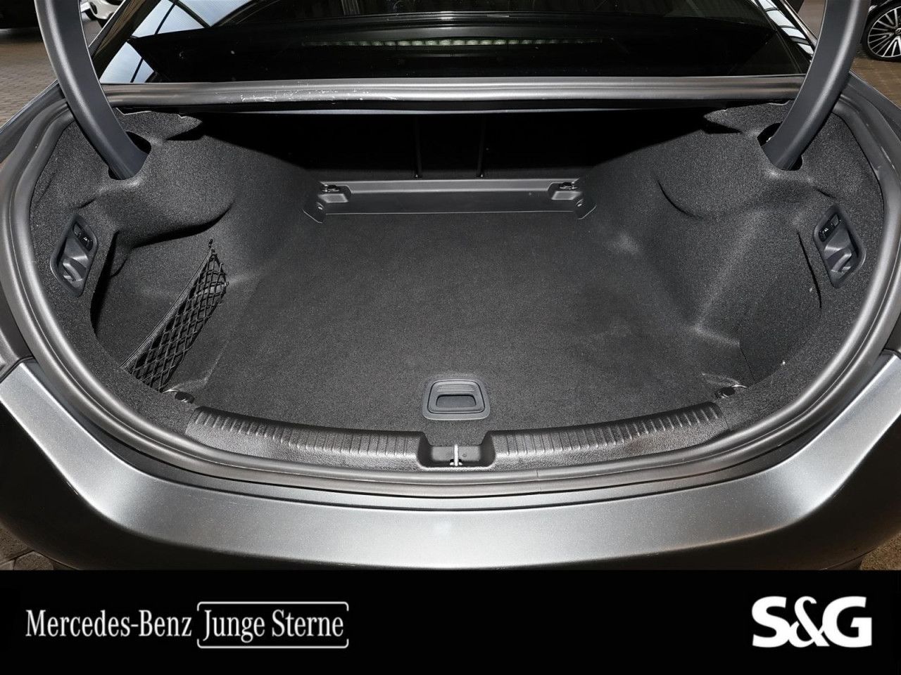 Mercedes-Benz C-Klasse – Bild 23