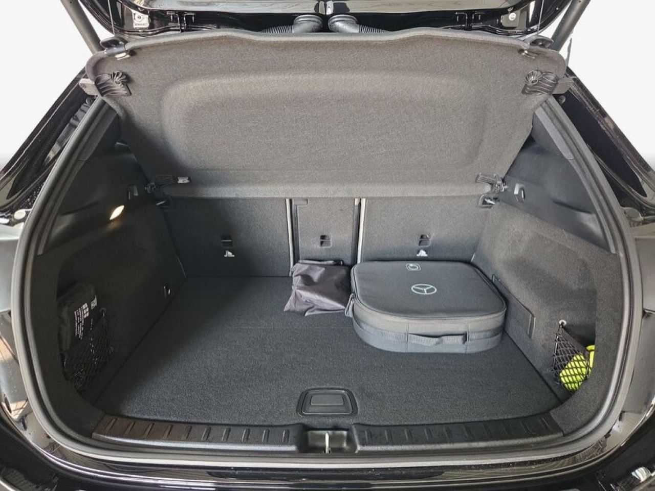 Mercedes-Benz EQA – Bild 9