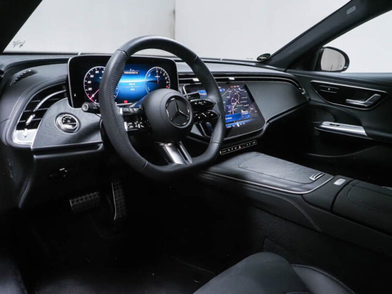 Mercedes-Benz E-Klasse – Bild 7