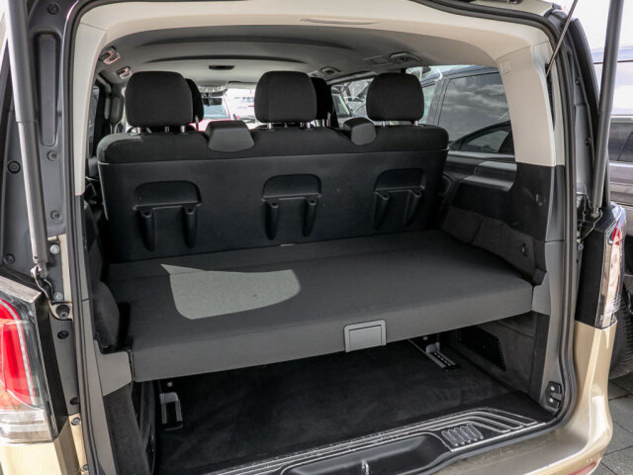 Fahrzeugbild 10 / 12