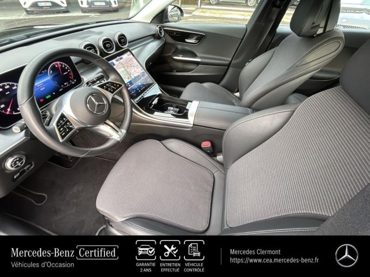 Photo du v&eacute;hicule 8 / 18