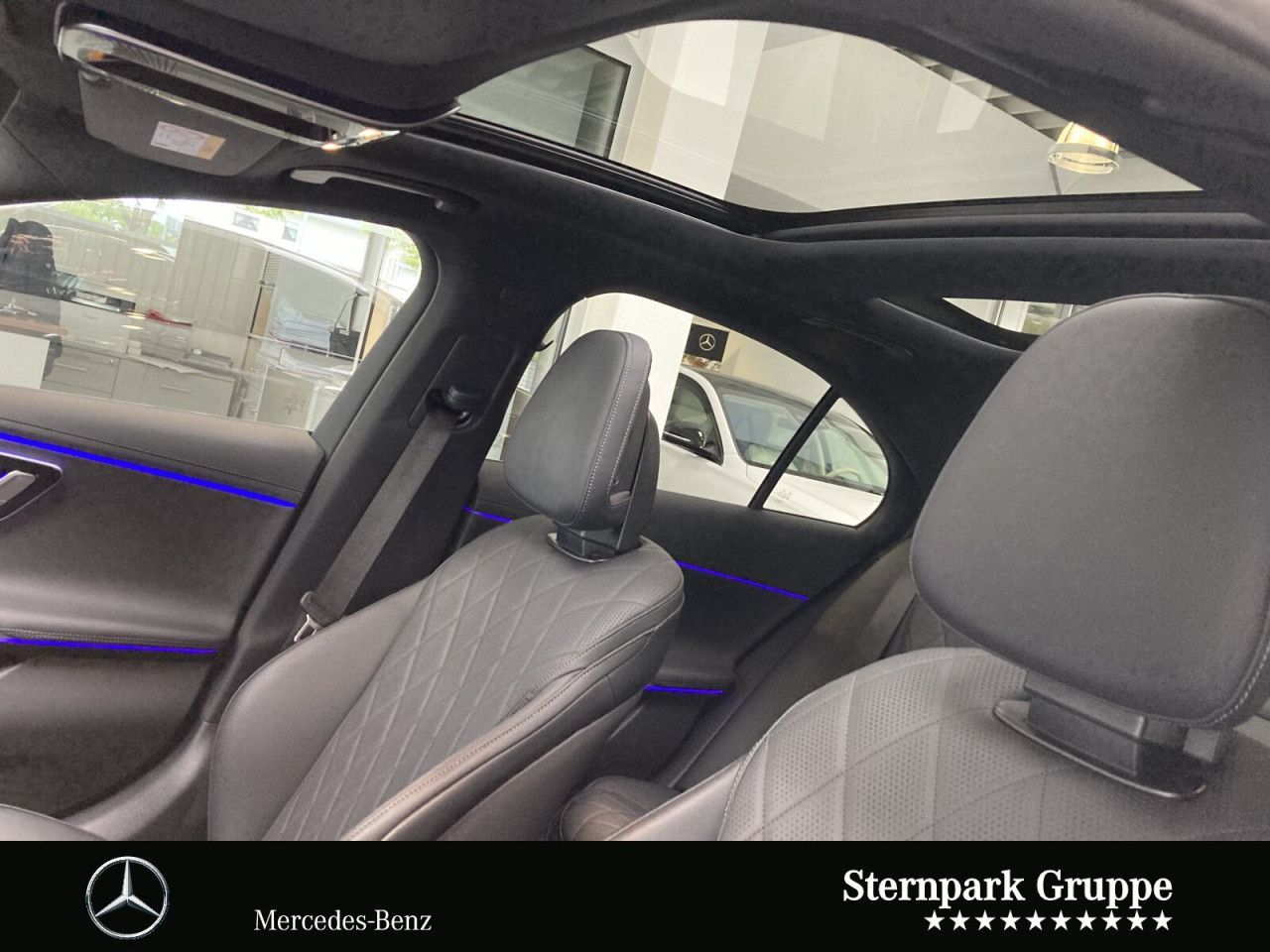 Mercedes-Benz E-Klasse – Bild 13