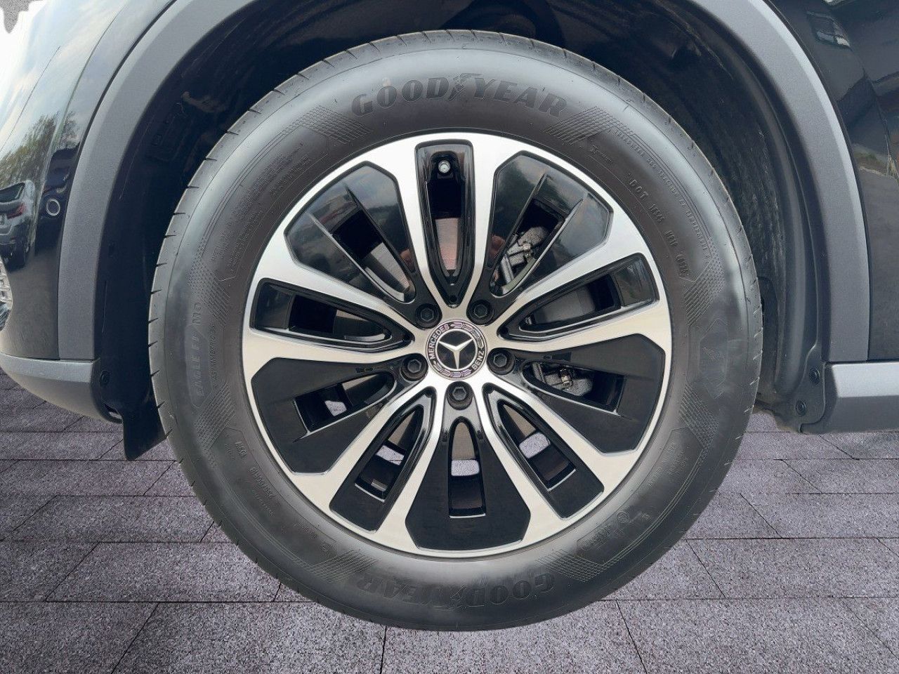 Fahrzeugbild 13 / 17