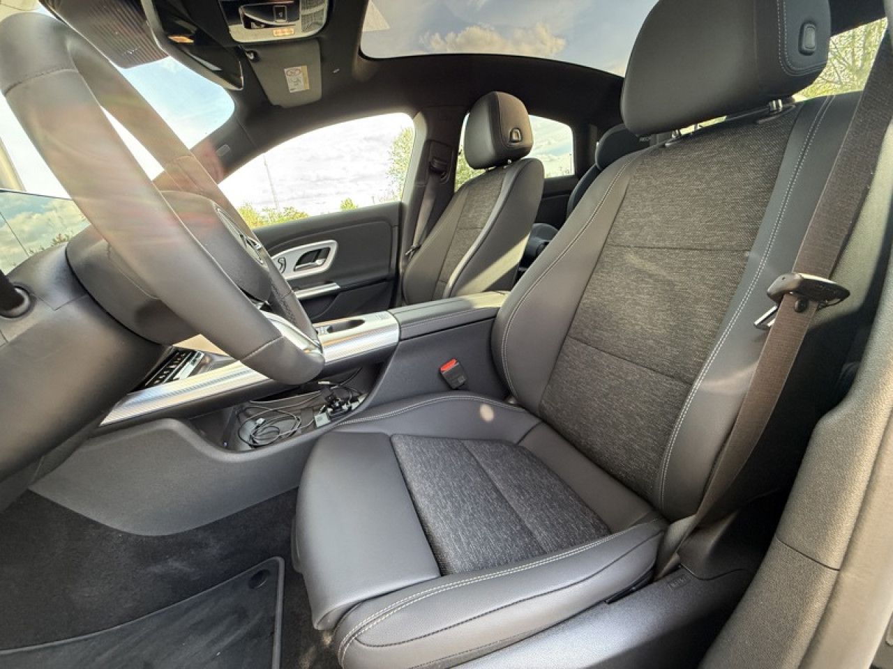 Photo du v&eacute;hicule 6 / 18