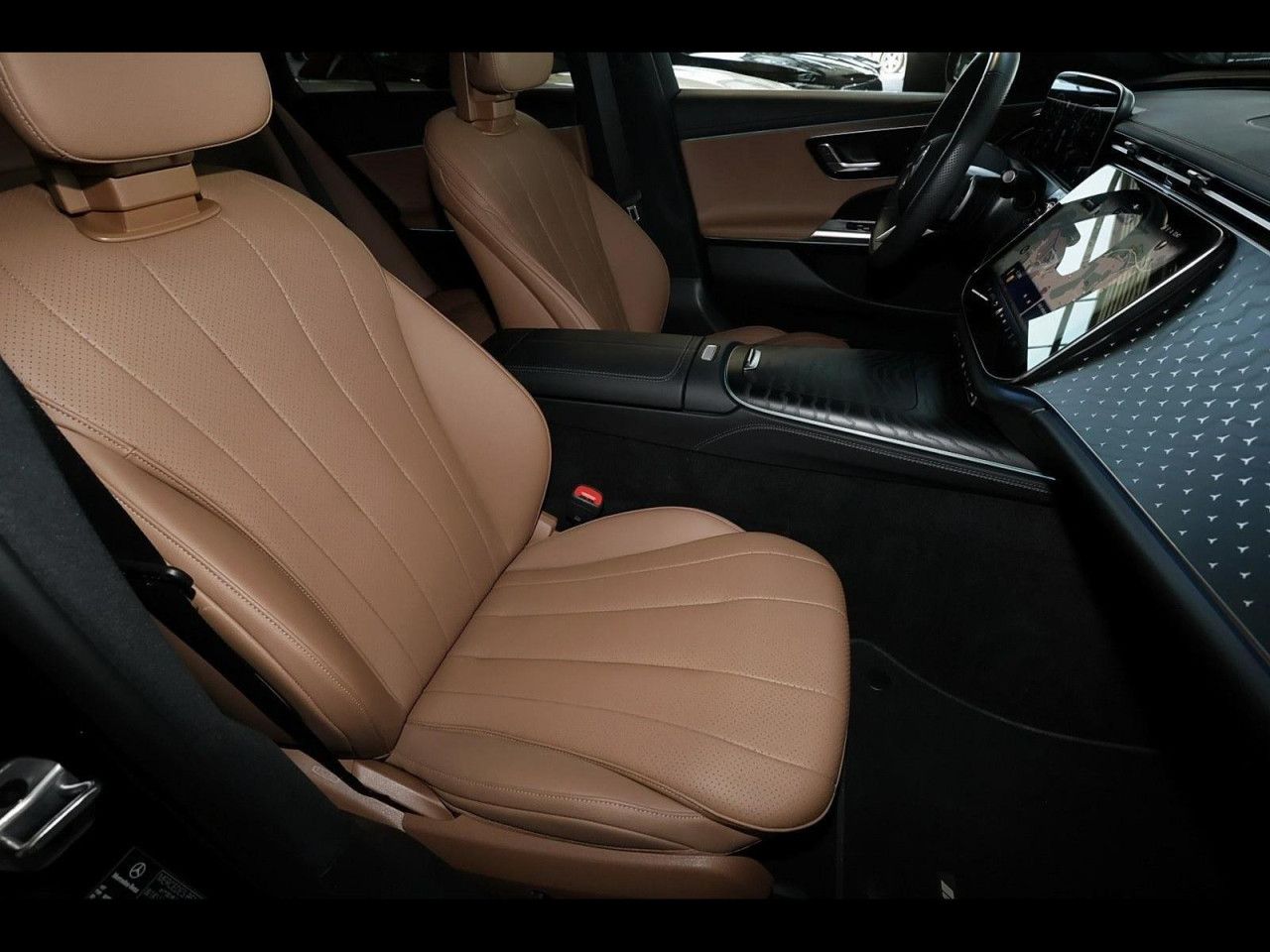 Mercedes-Benz E-Klasse – Bild 4