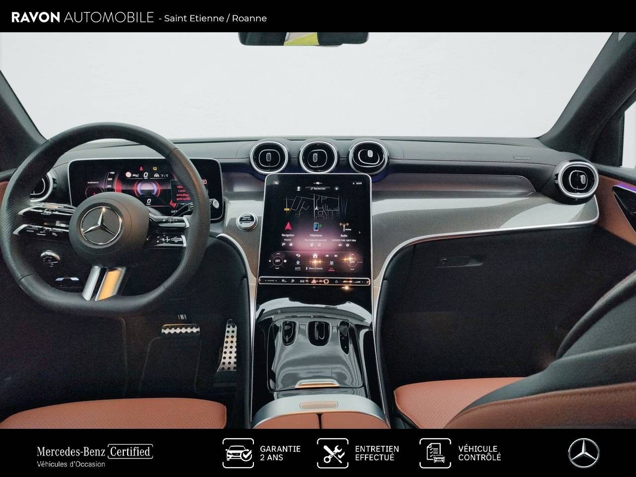 Photo du v&eacute;hicule 3 / 18