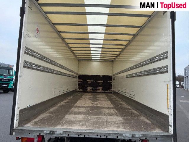 MAN TGL 8.220 4X2 BL Caja 9