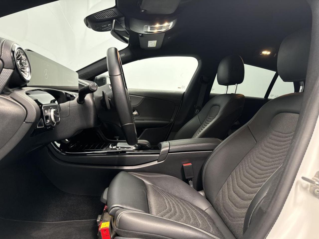 Zdjęcie pojazdu 12 / 22