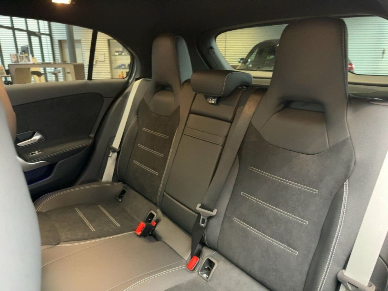 Mercedes-Benz A-Klasse – Bild 16