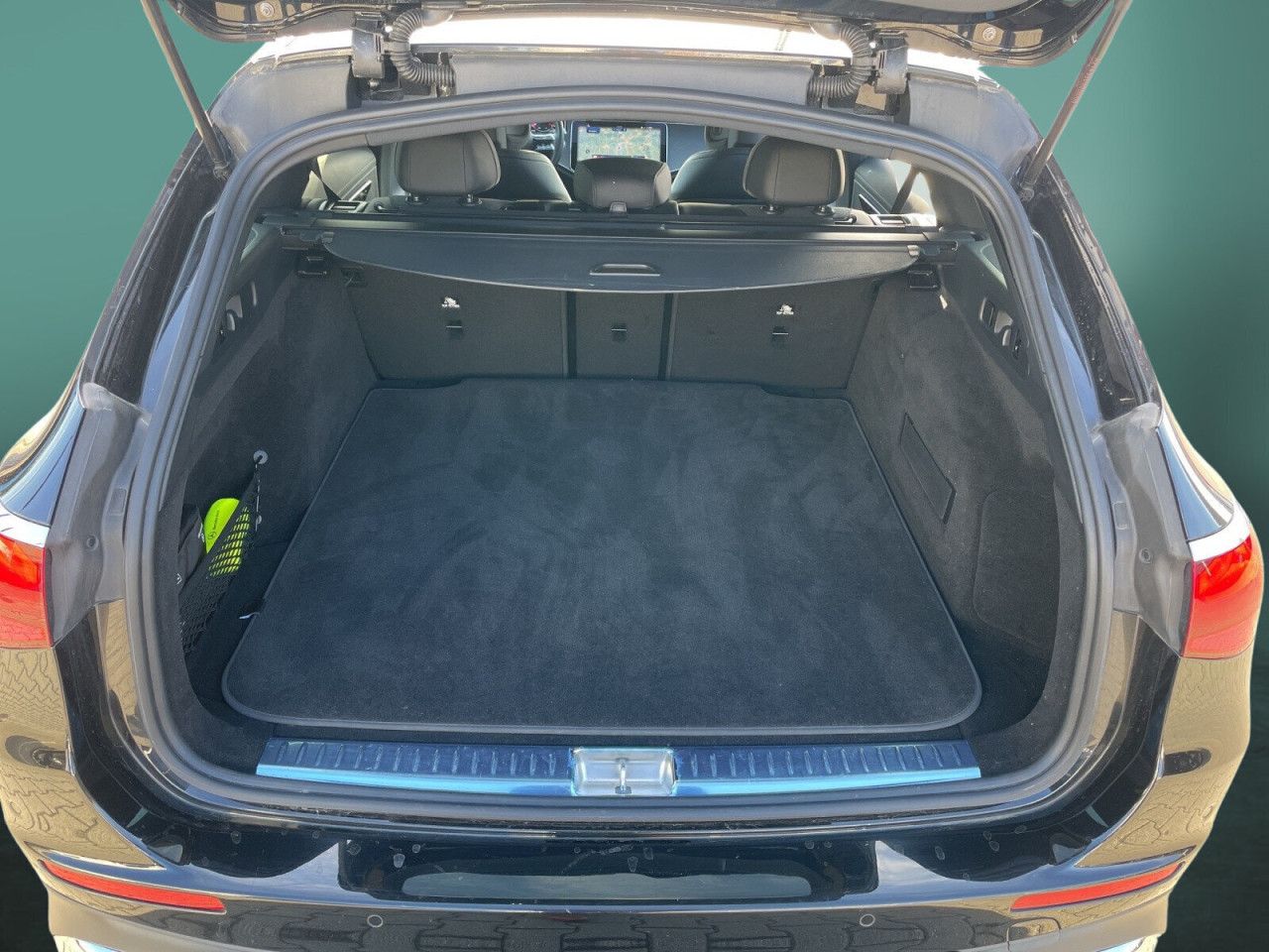 Mercedes-Benz E-Klasse – Bild 19